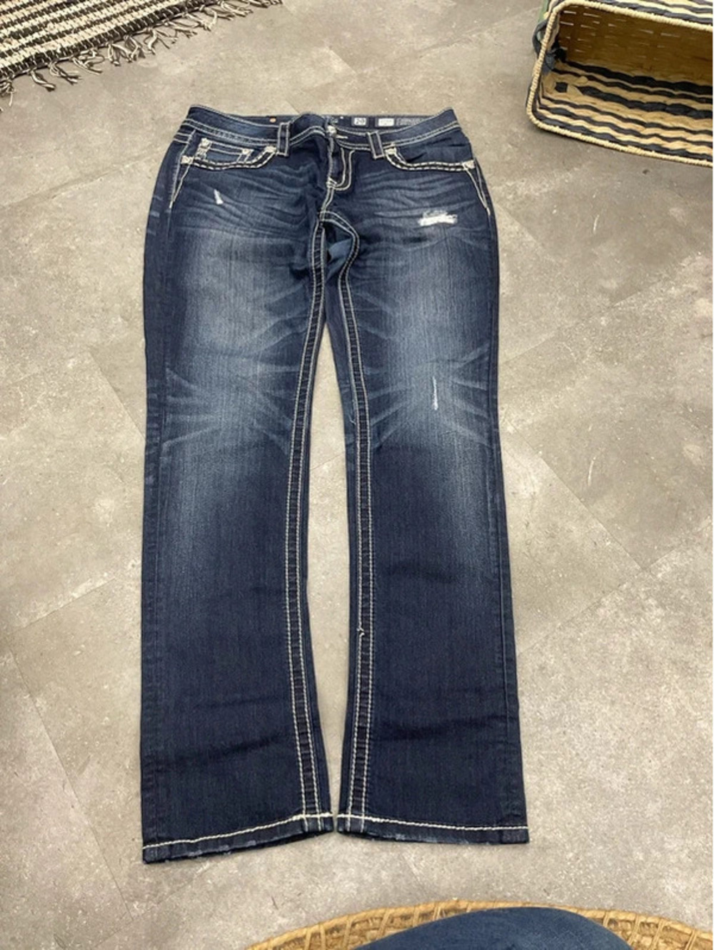 Women’s miss me jeans size 29